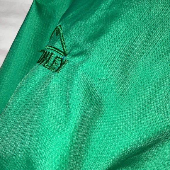 McKinley small women’s windbreaker with Hood rain / Water-Resistant Material - Picture 12 of 16